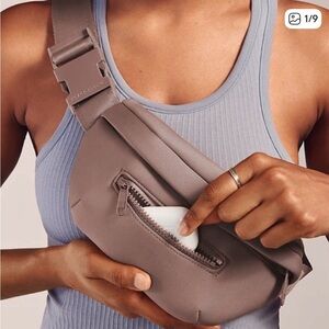 Dagne Dover Ace Neoprene Belt Bag Mauve Crossbody Fanny Pack Athleisure